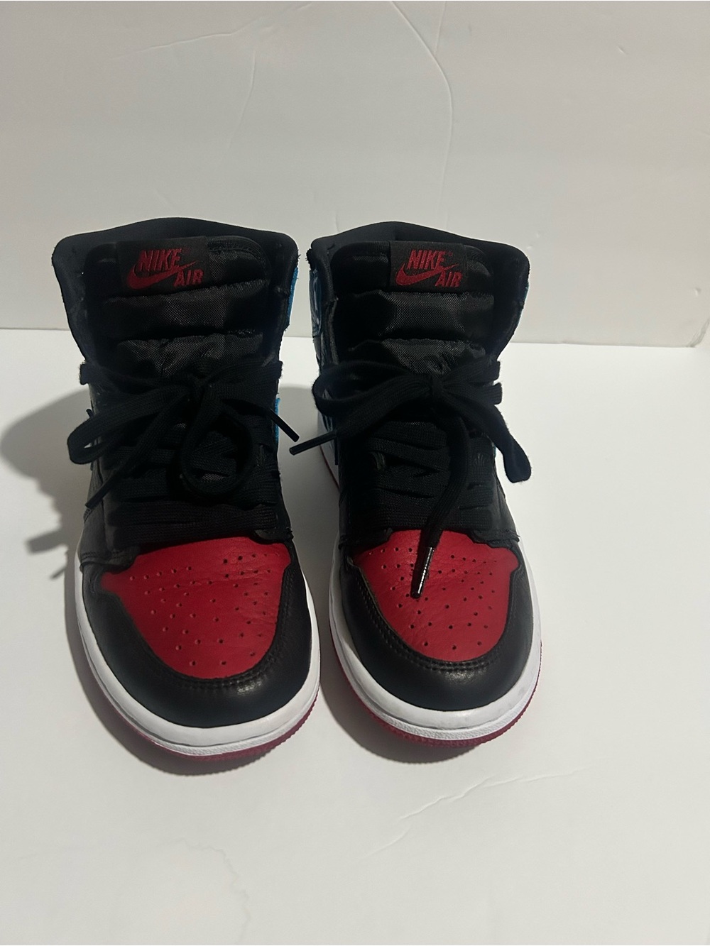 Jordan Retro 1 UNC to Chicago Women Size 6 (Youth 4.5)